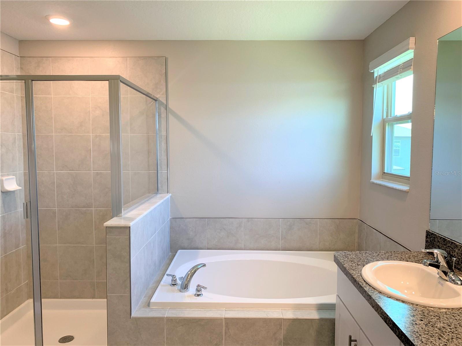 TOUCHSTONE PH 4 - Residential Lease