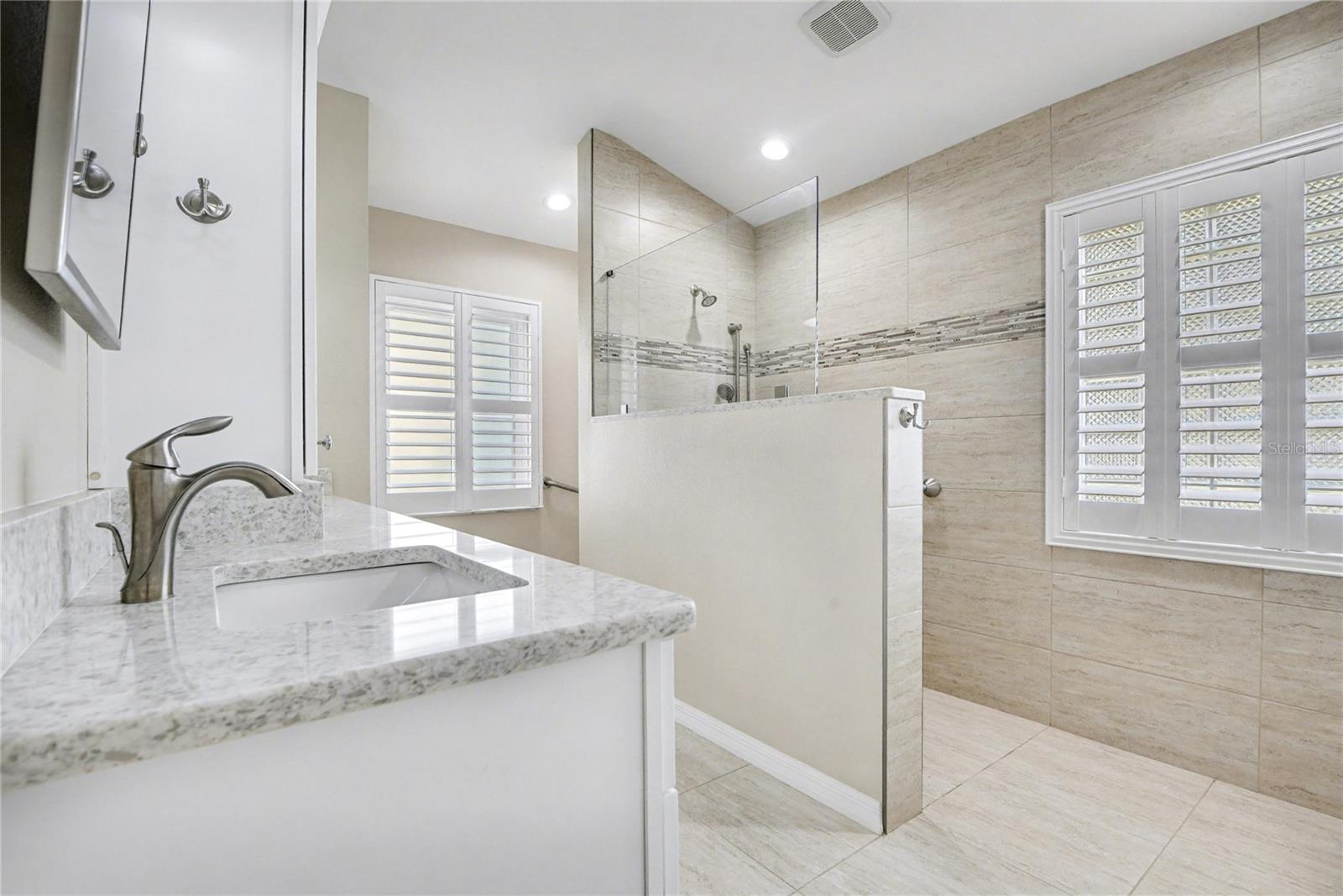 LAKES AT SPRUCE CREEK - Residential