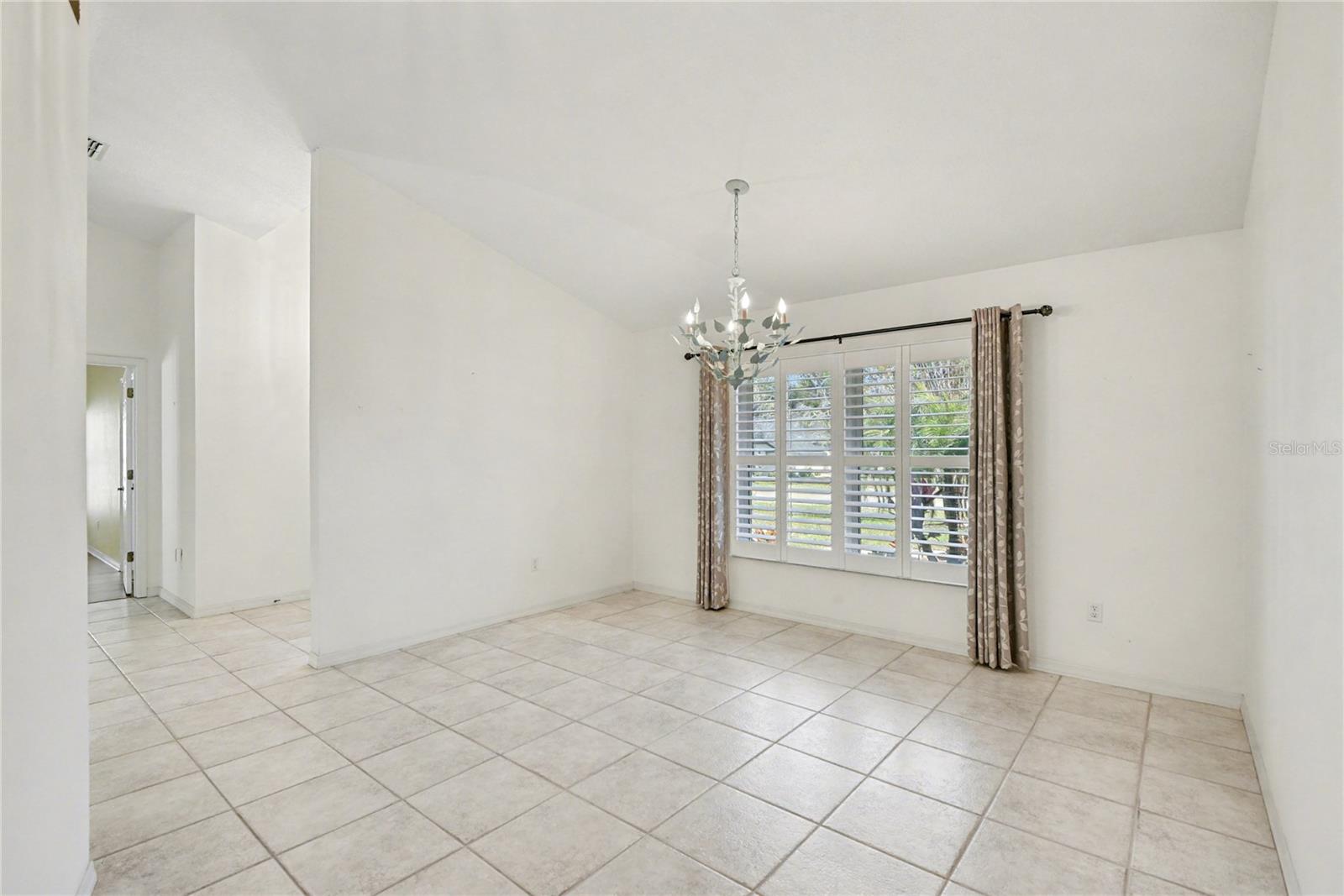 LAKES AT SPRUCE CREEK - Residential