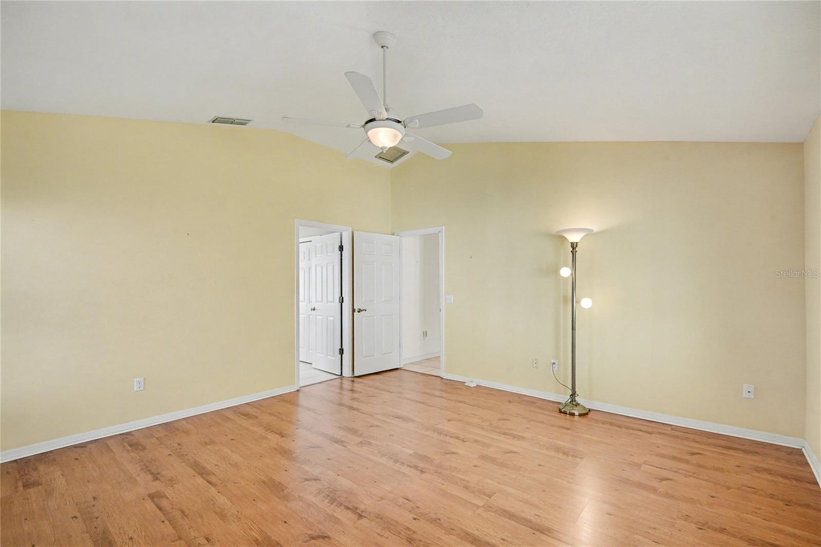 LAKES AT SPRUCE CREEK - Residential