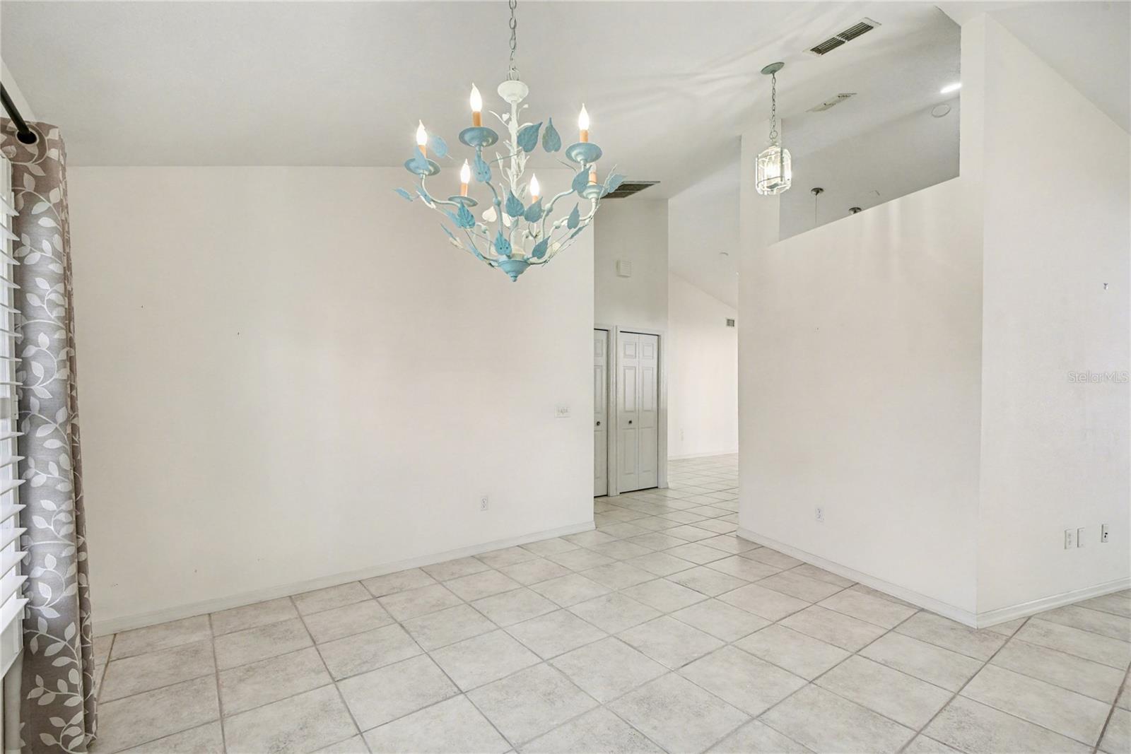 LAKES AT SPRUCE CREEK - Residential