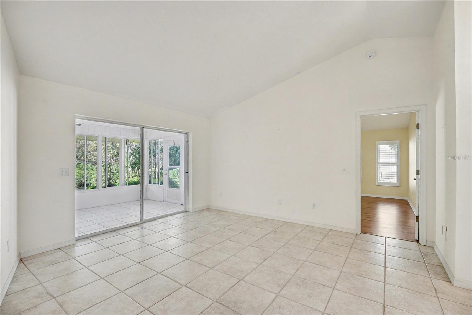 LAKES AT SPRUCE CREEK - Residential