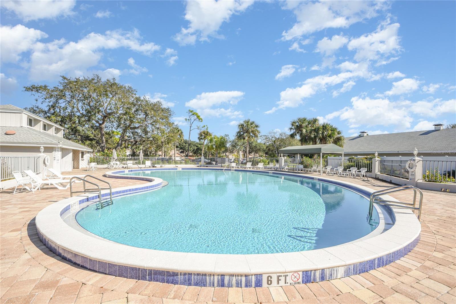 LAKES AT SPRUCE CREEK - Residential