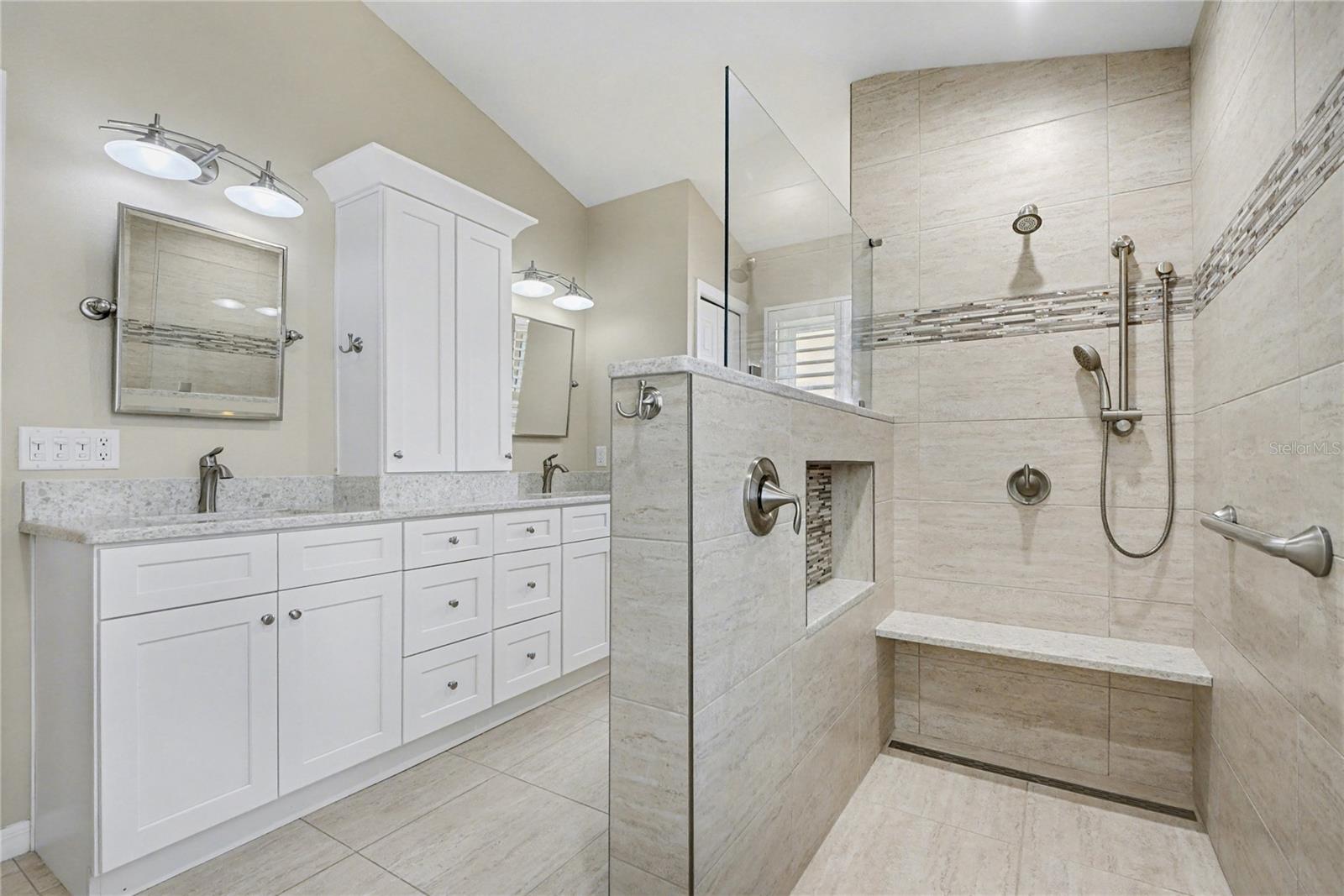 LAKES AT SPRUCE CREEK - Residential