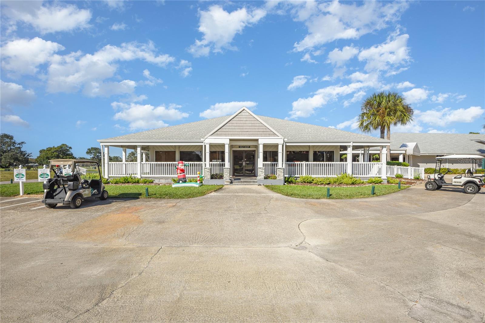 LAKES AT SPRUCE CREEK - Residential