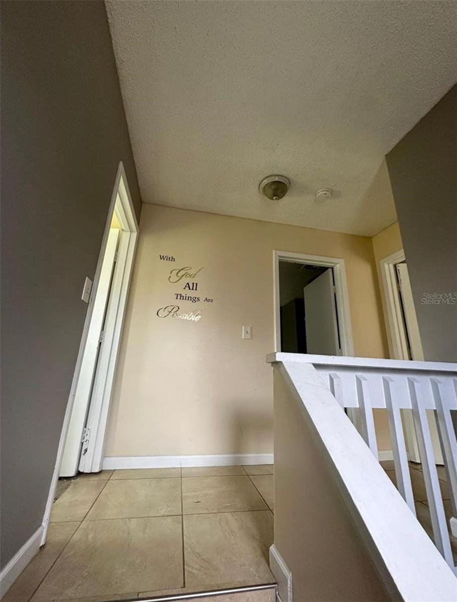 HUNTINGTON ON GREEN CONDO - Residential Lease