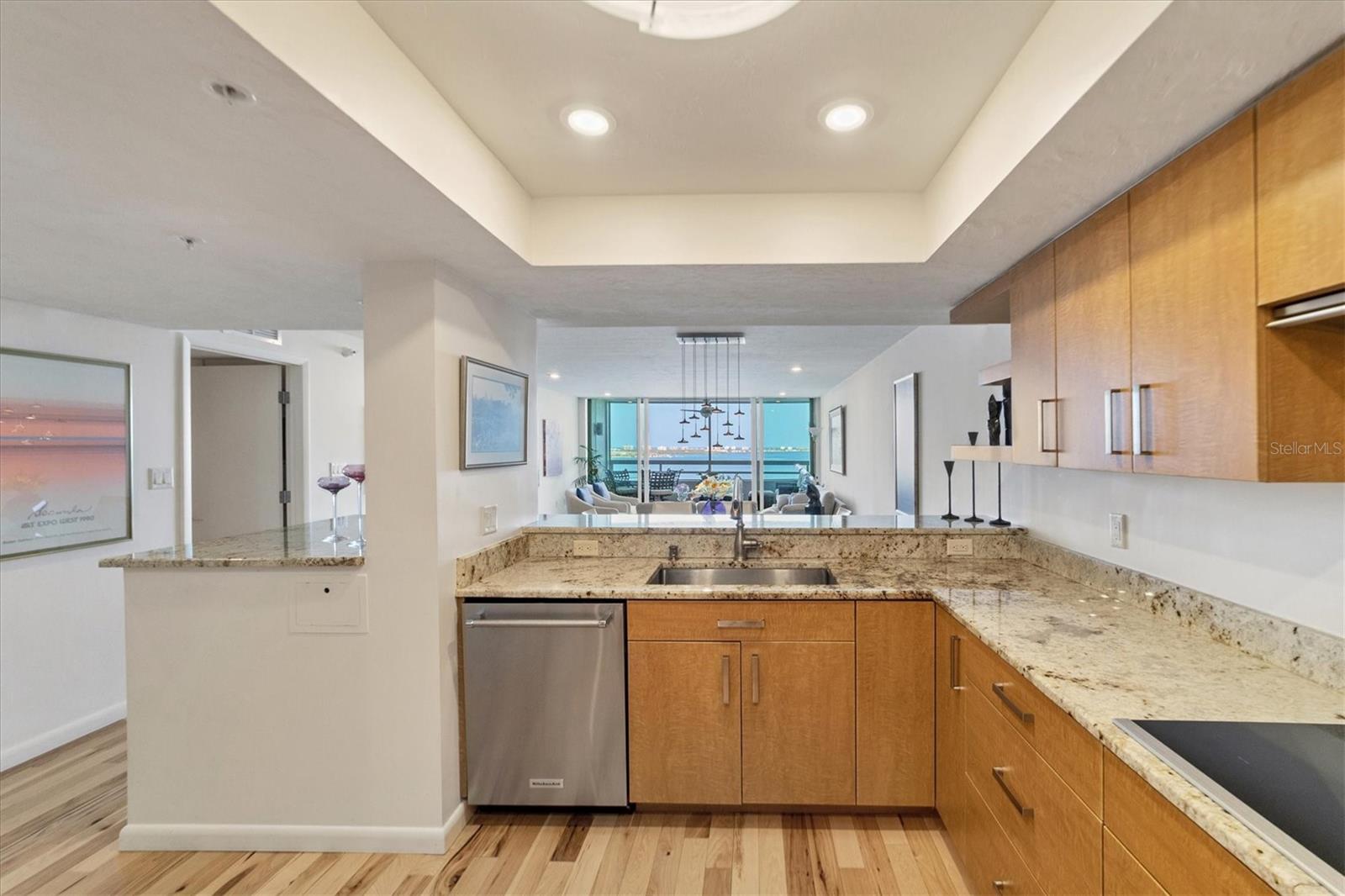 CONDO ON THE BAY TOWER II - Residential