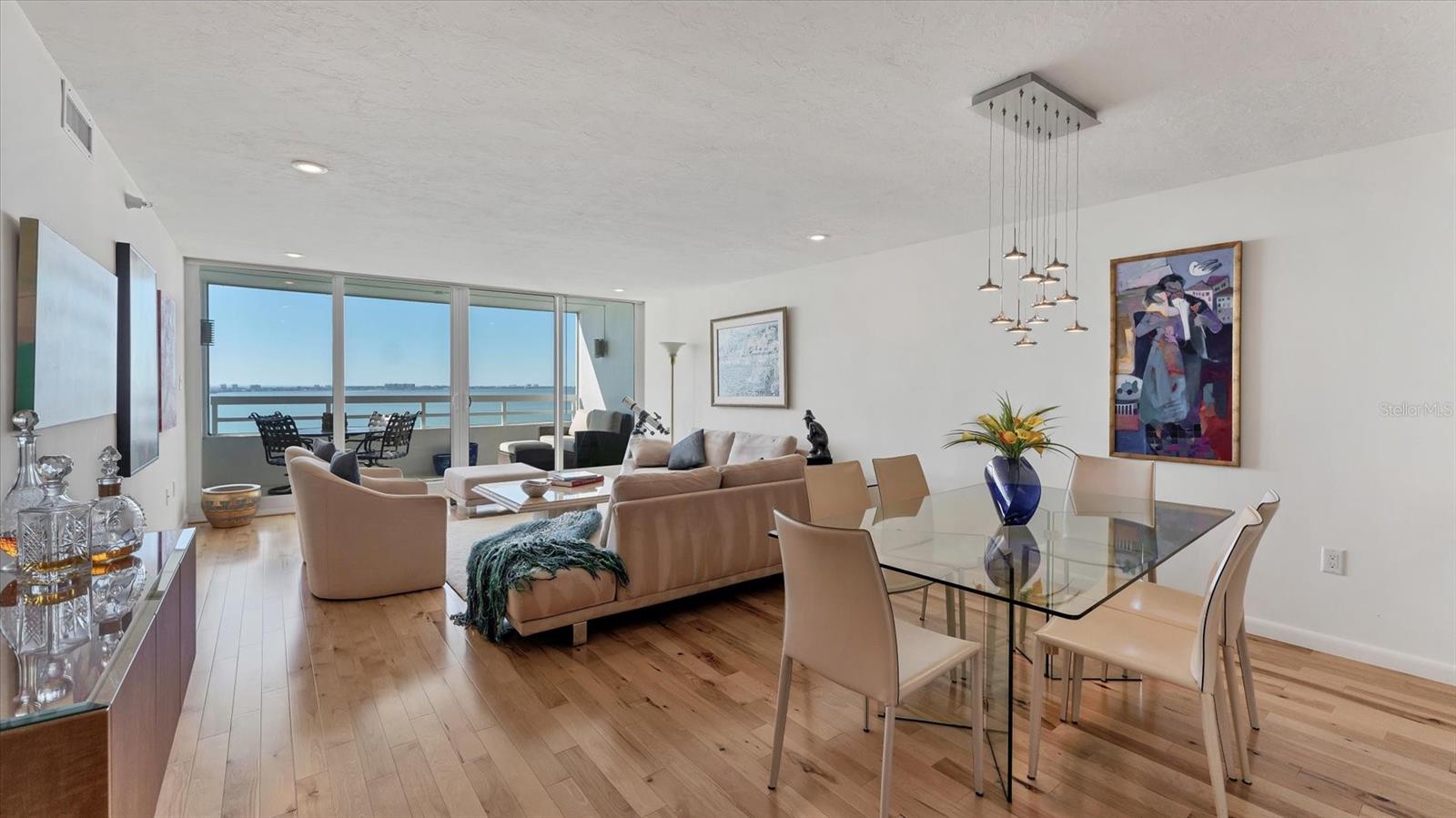 CONDO ON THE BAY TOWER II - Residential