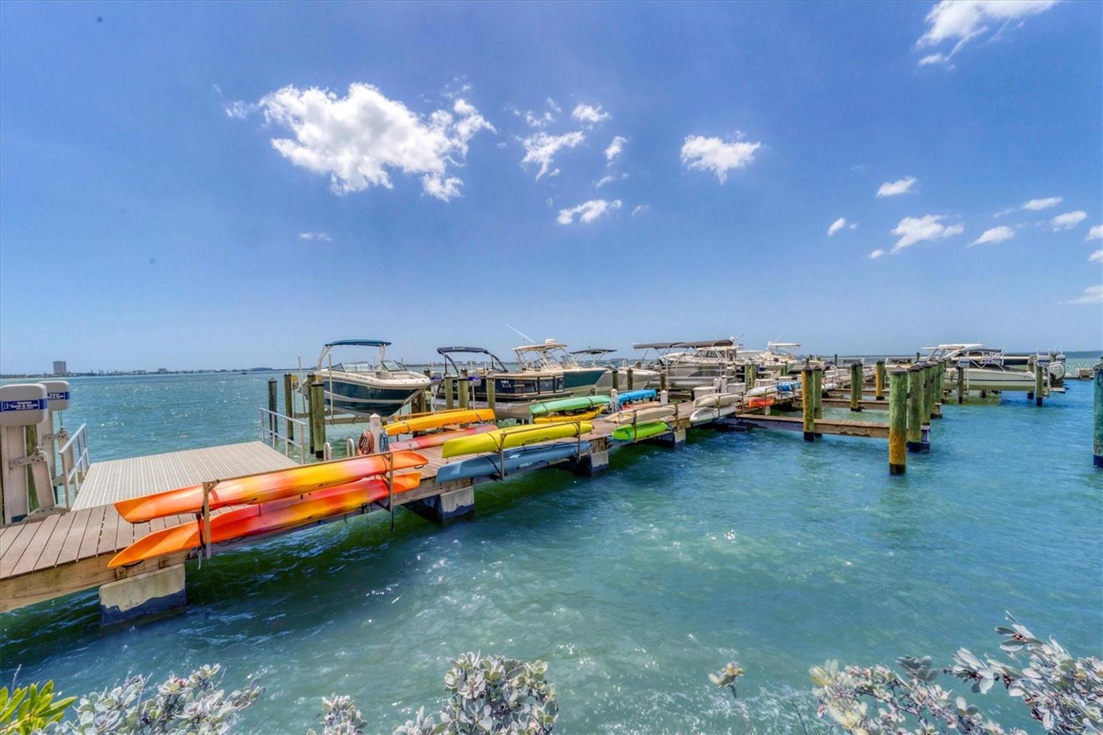 CONDO ON THE BAY TOWER II - Residential