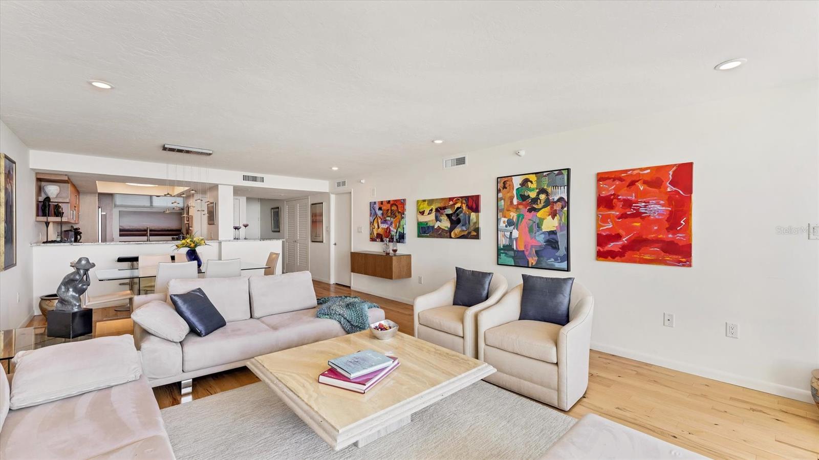 CONDO ON THE BAY TOWER II - Residential