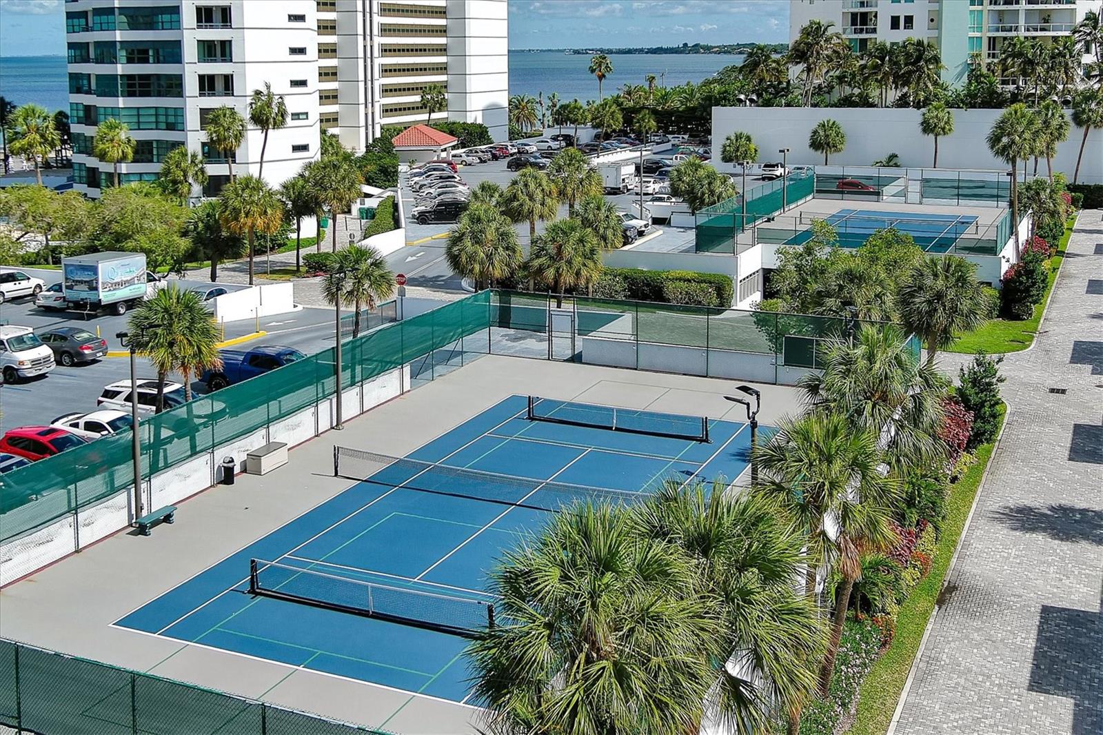 CONDO ON THE BAY TOWER II - Residential