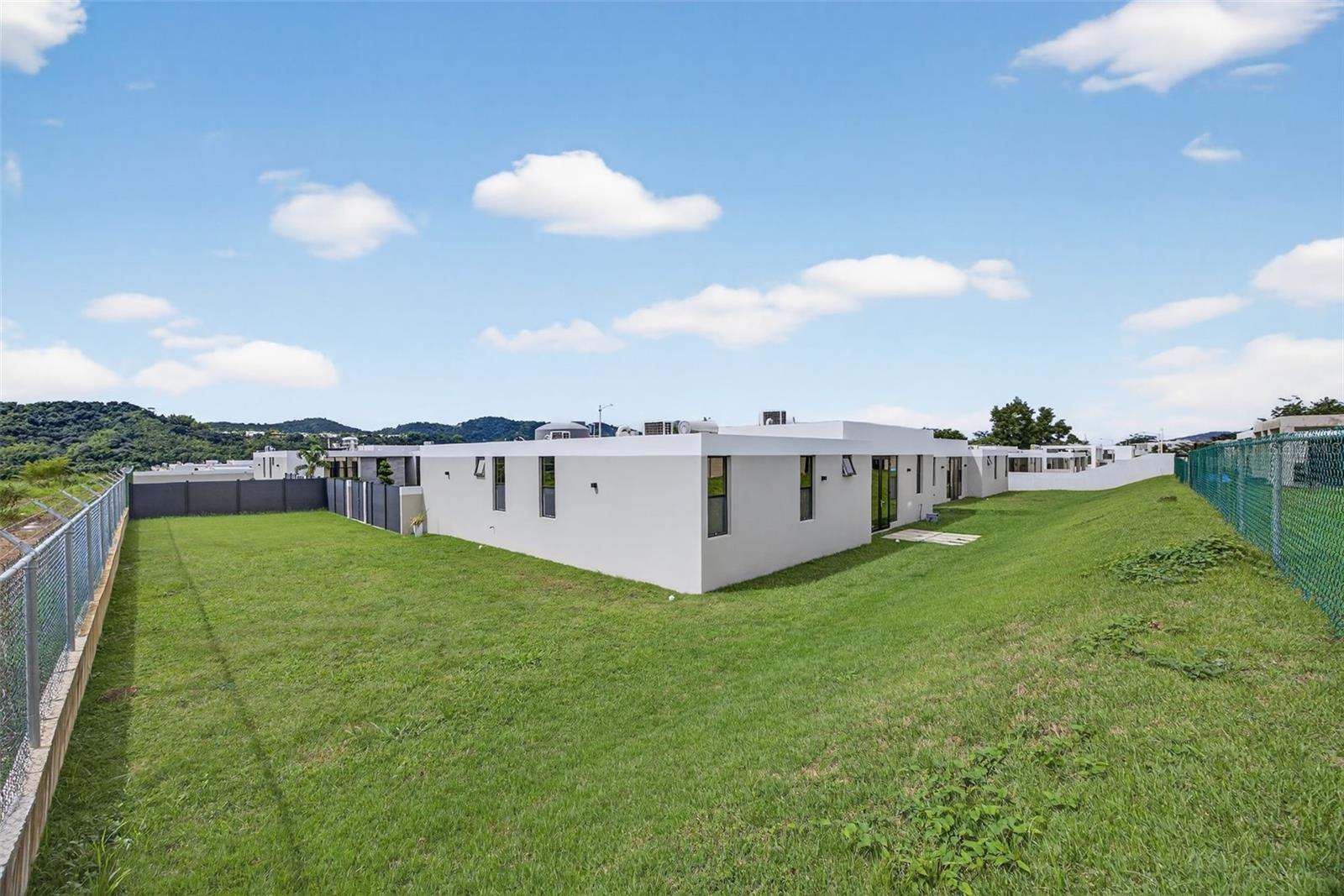 RIVER TERRACE - Residential