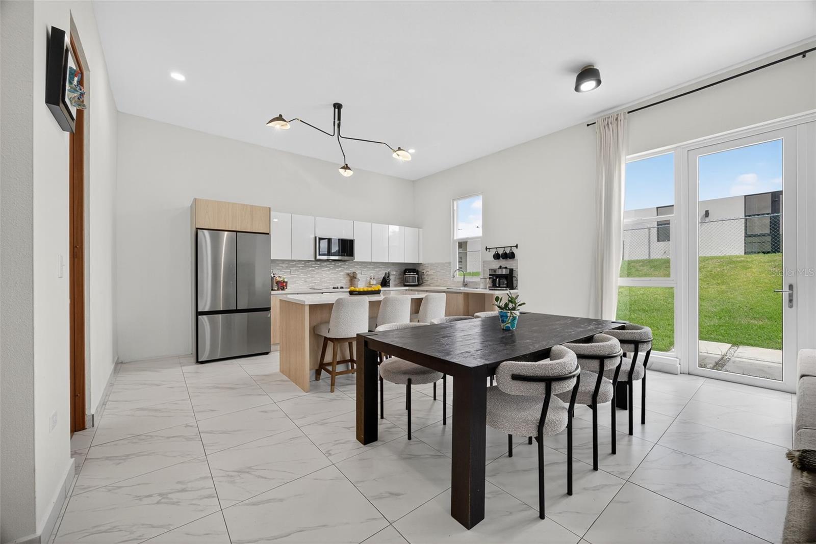 RIVER TERRACE - Residential