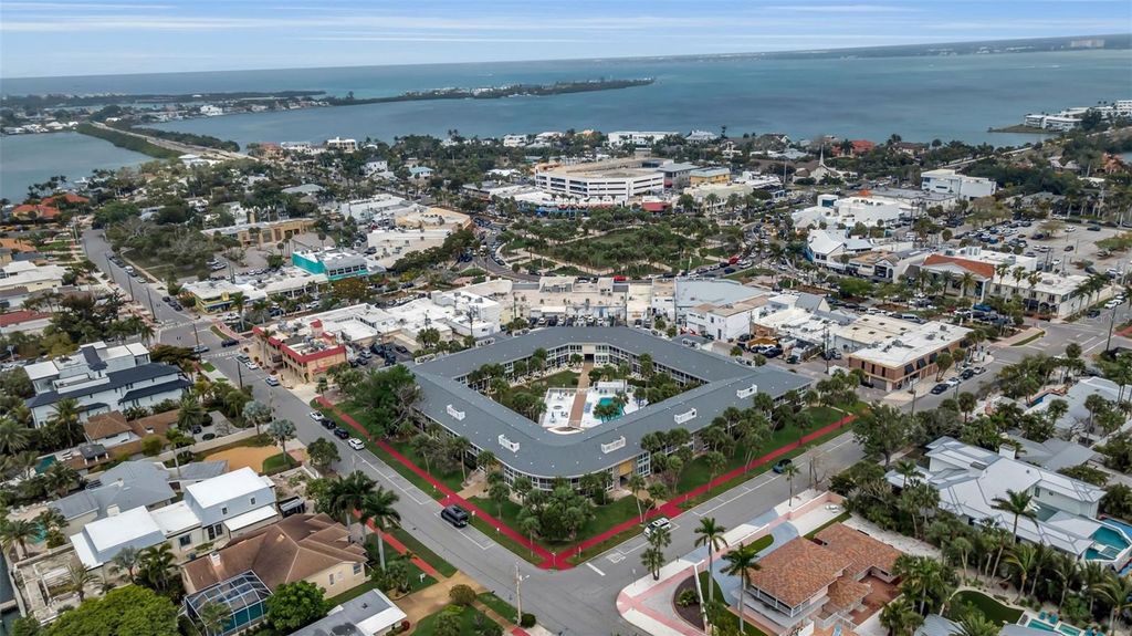 Photo of 500 S Washington Drive #19B, Sarasota, FL 34236 (MLS # A4686209)