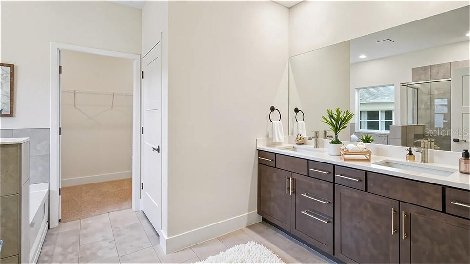 BUCHANAN TRAILS - Residential