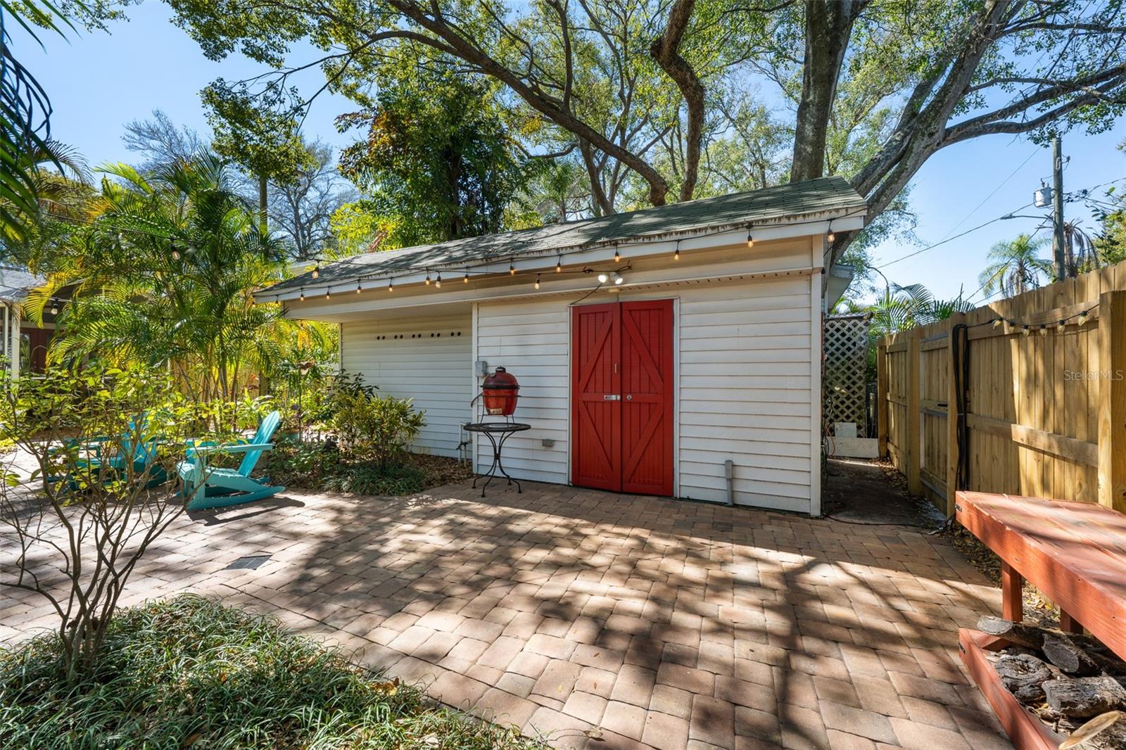 CURLIN PLACE - Residential