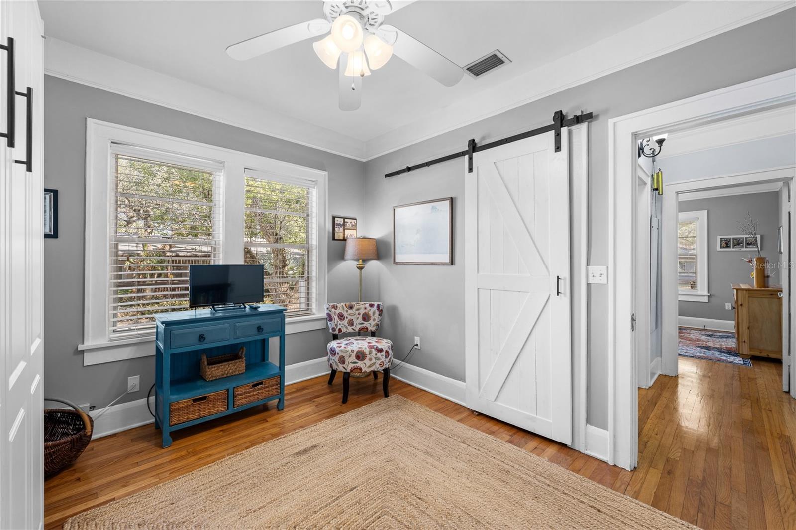 CURLIN PLACE - Residential