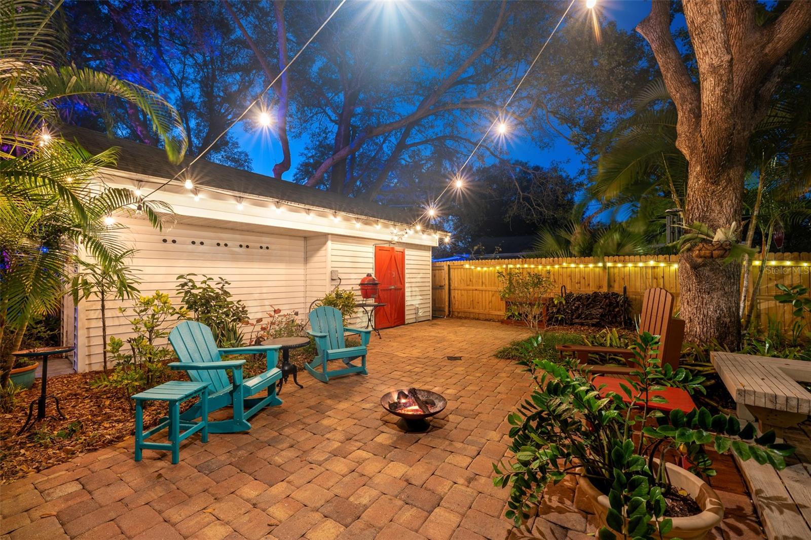 CURLIN PLACE - Residential