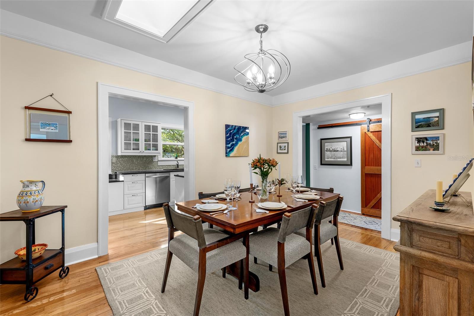 CURLIN PLACE - Residential