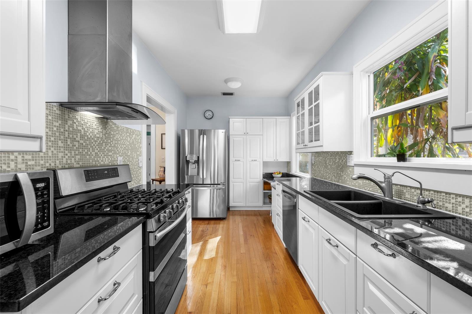 CURLIN PLACE - Residential