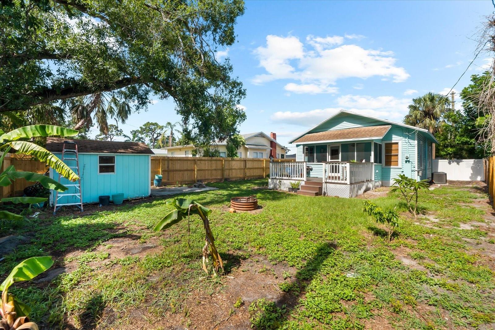 VIERHOUTS - Residential