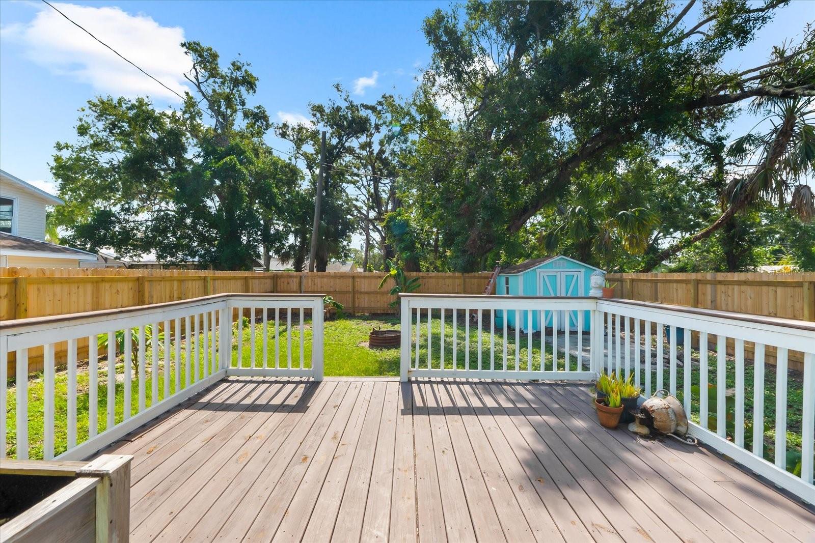 VIERHOUTS - Residential