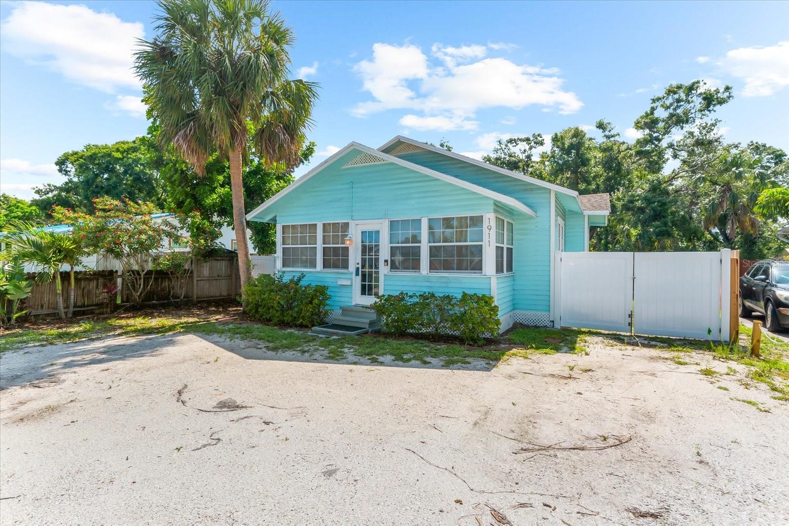 1911 26TH STREET W