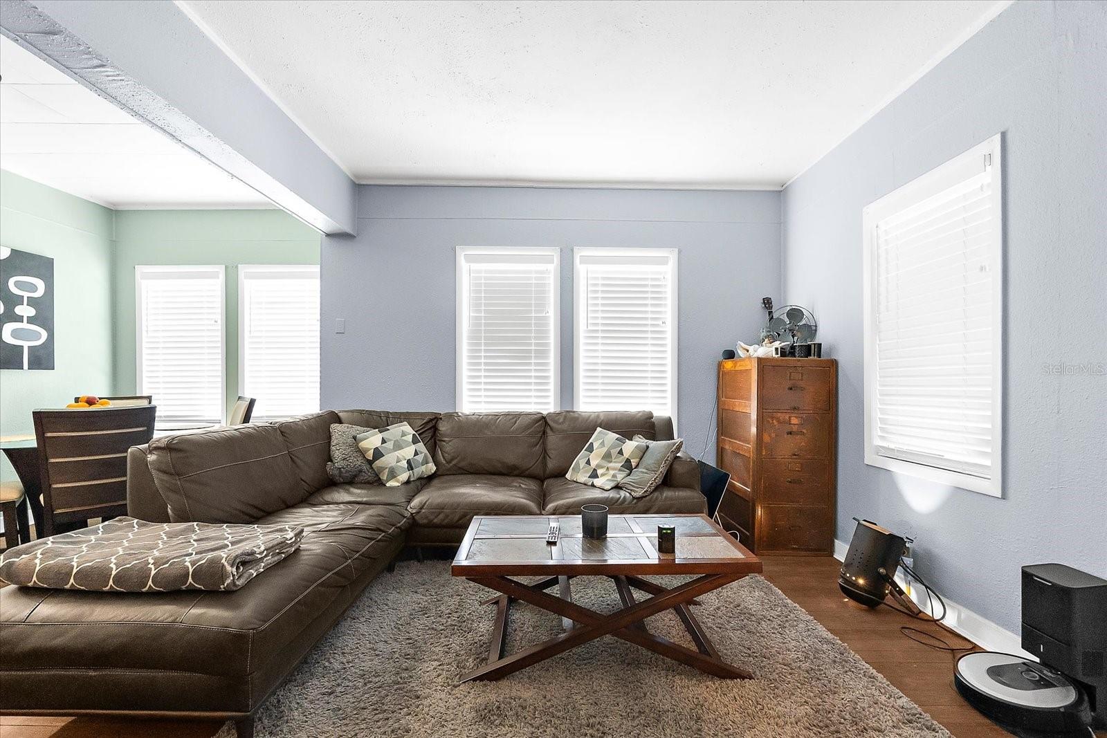 VIERHOUTS - Residential