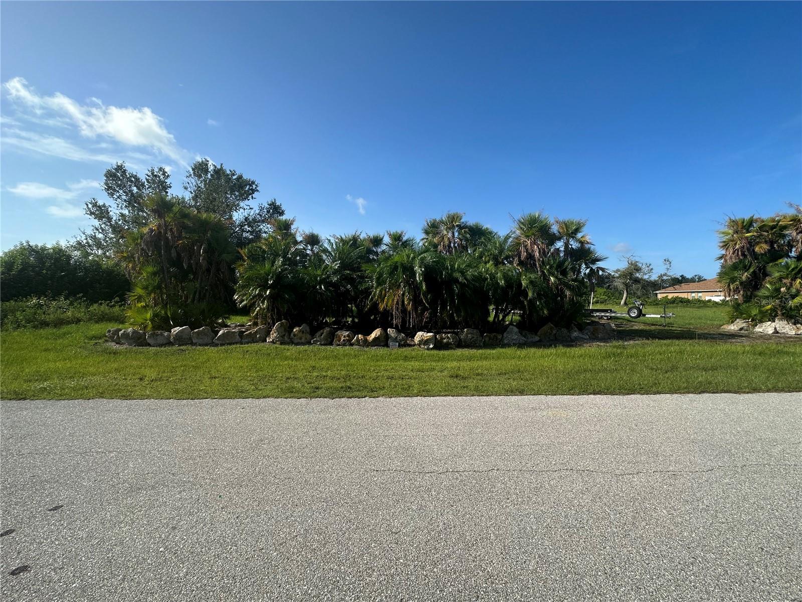 PORT CHARLOTTE SEC 085 - Land