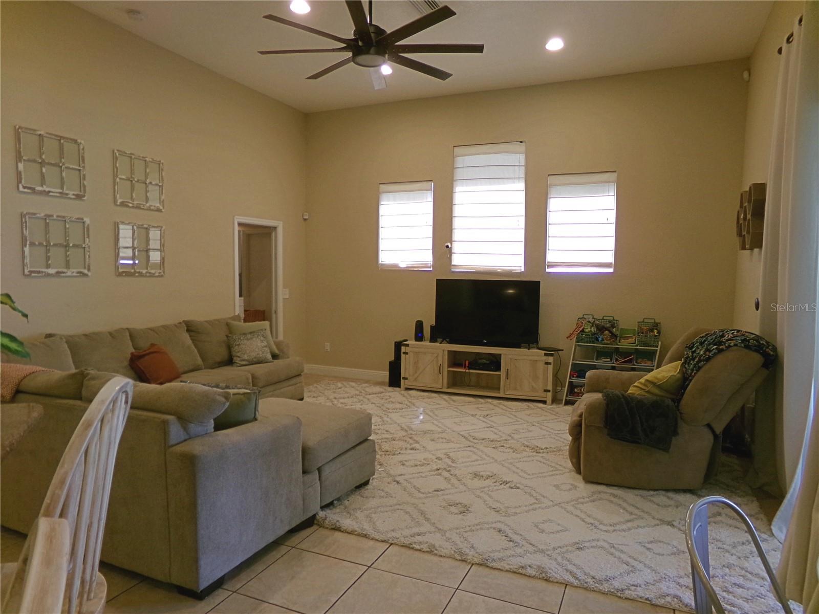 DOVER PARK - Residential