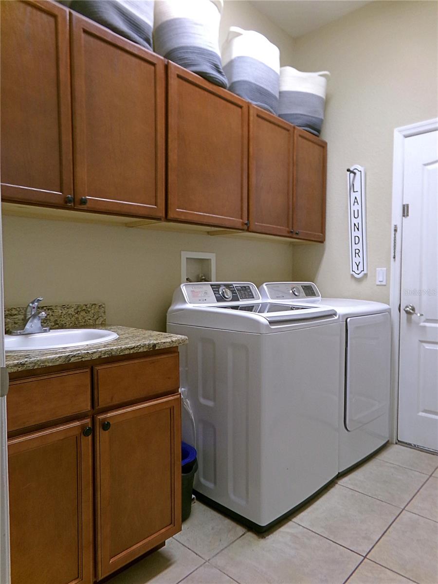 DOVER PARK - Residential