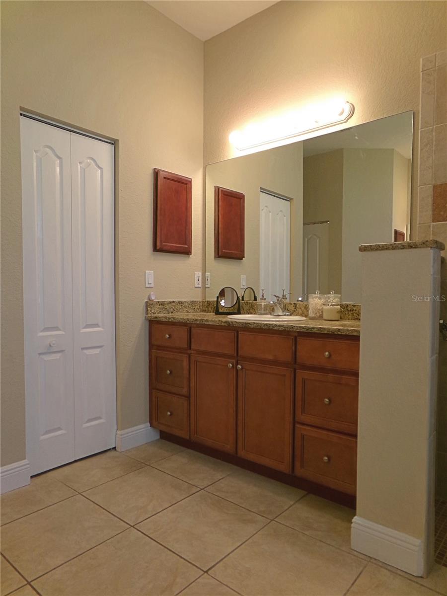 DOVER PARK - Residential