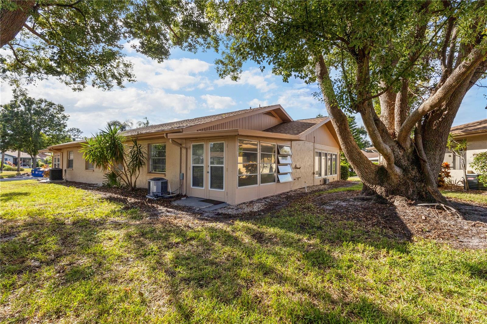 FAIRFIELD B CONDO - Residential Lease