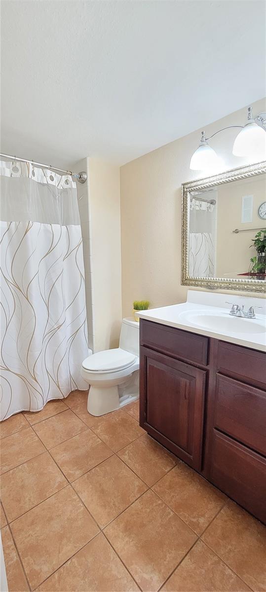 BAY ISLAND GROUP 10 - Residential