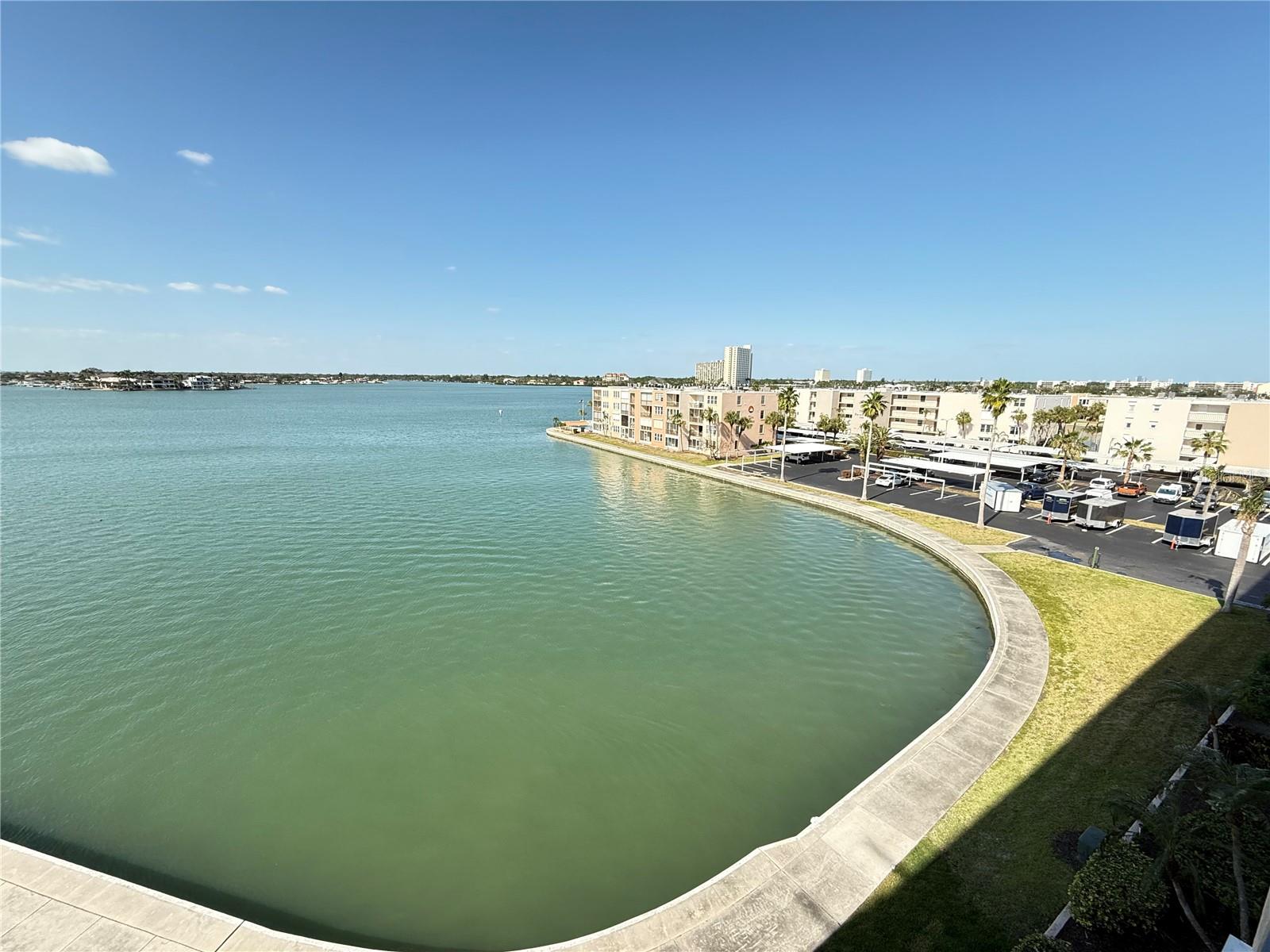 BAY ISLAND GROUP 10 - Residential