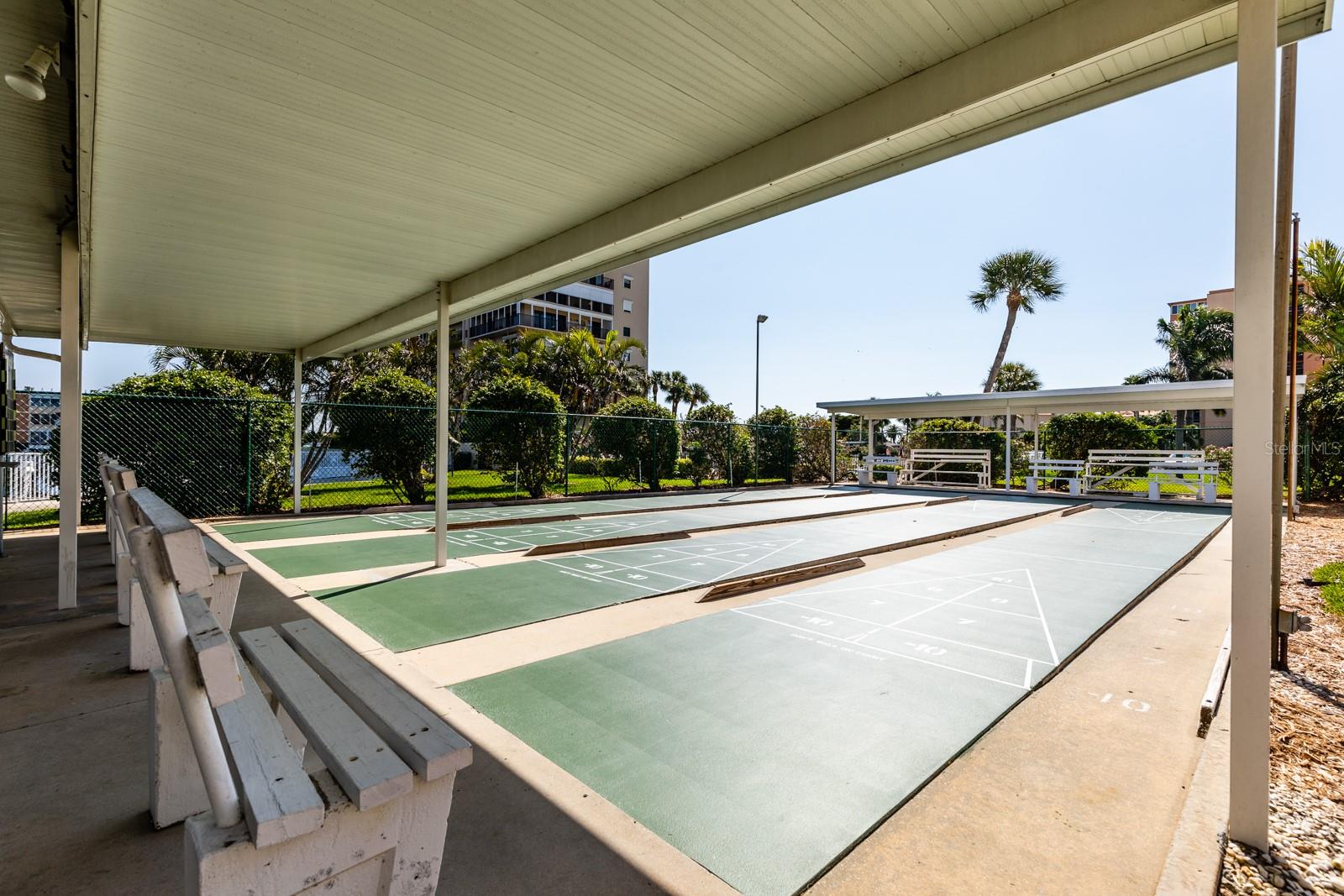 BAY ISLAND GROUP 10 - Residential