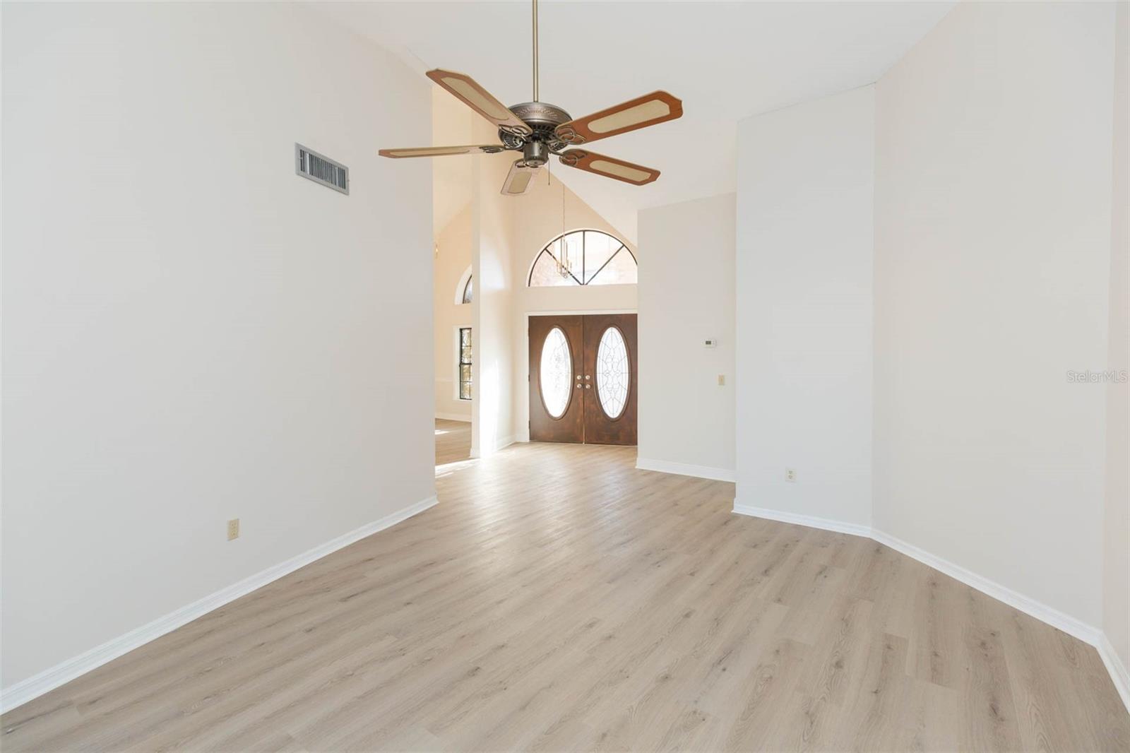 937 BUNKER VIEW DRIVE