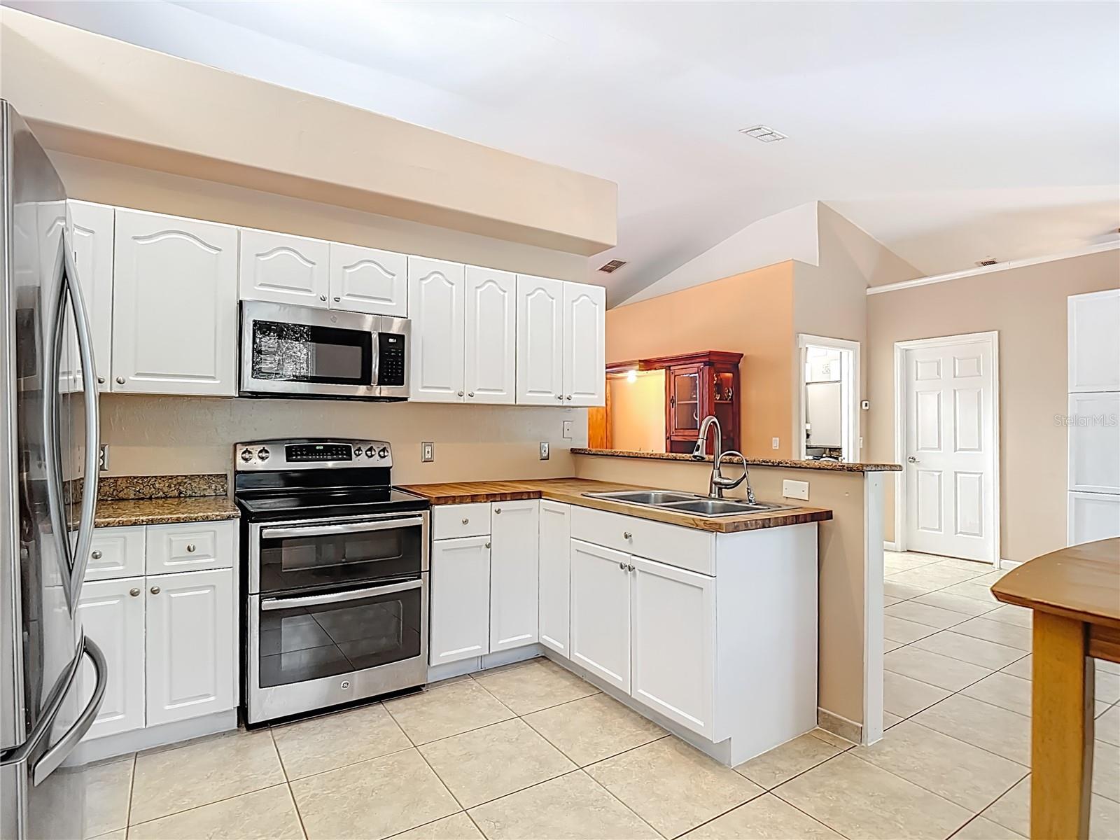 GOLDEN GATE ESTATE UNIT 47 - Residential