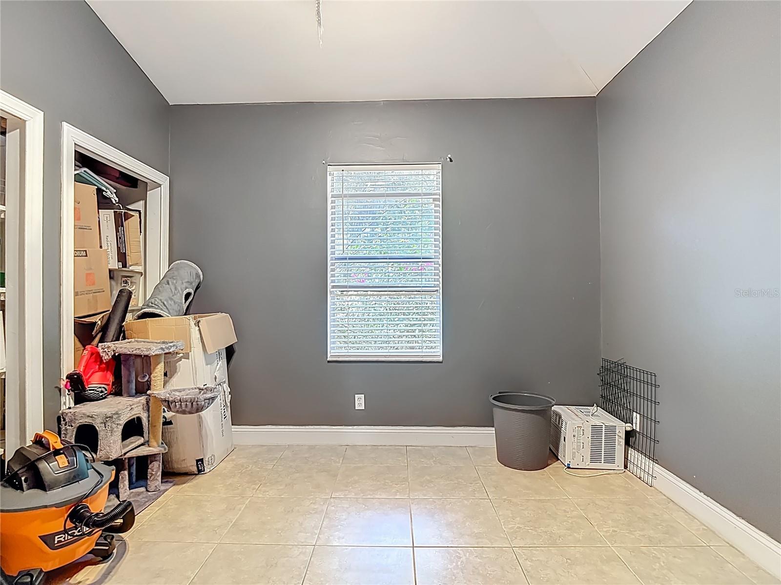 GOLDEN GATE ESTATE UNIT 47 - Residential