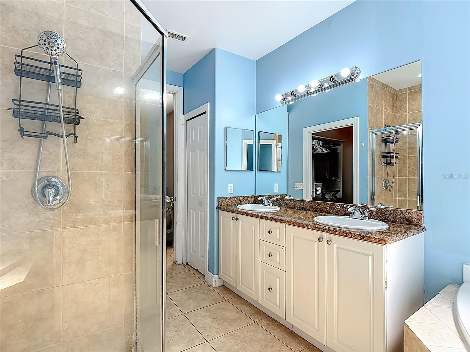 GOLDEN GATE ESTATE UNIT 47 - Residential