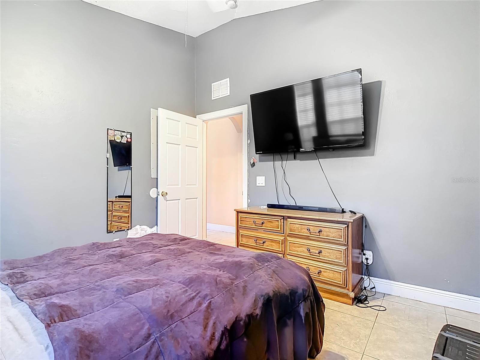 GOLDEN GATE ESTATE UNIT 47 - Residential