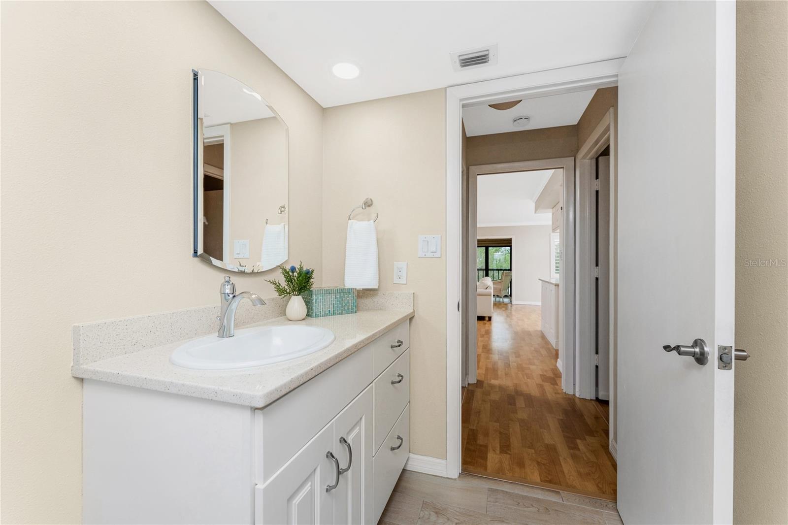 COMMODORE CLUB CONDO - Residential