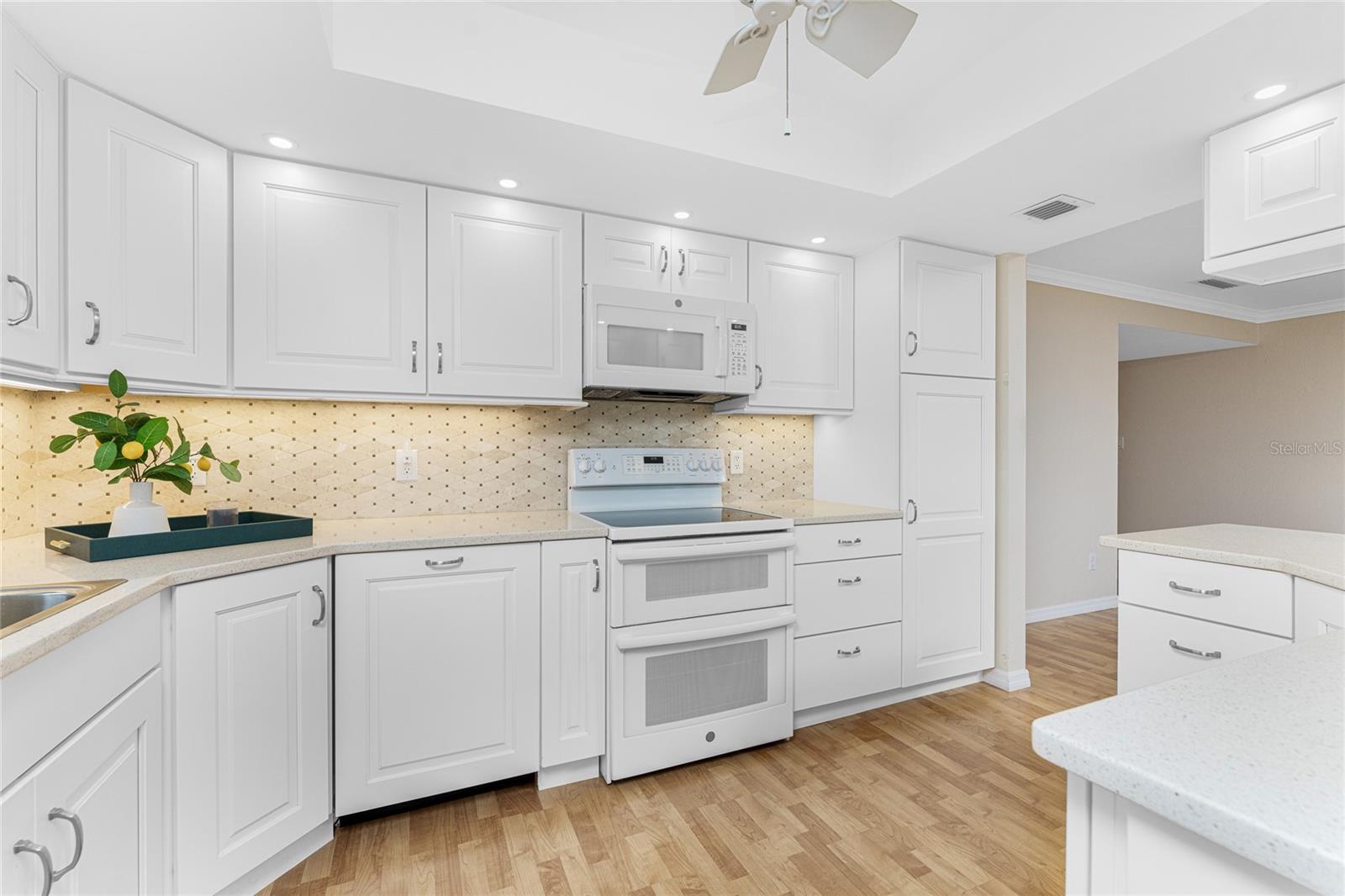 COMMODORE CLUB CONDO - Residential