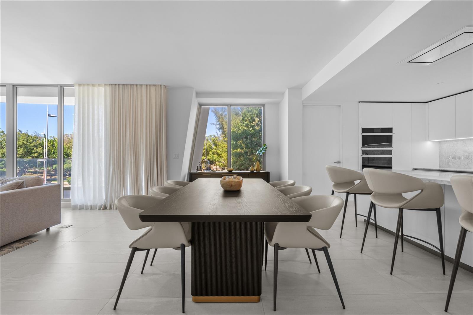 LE PARC 301 - Residential