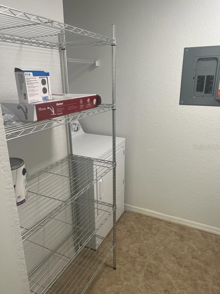 SANDLAKE PRIVATE RESIDENCES - Residential Lease