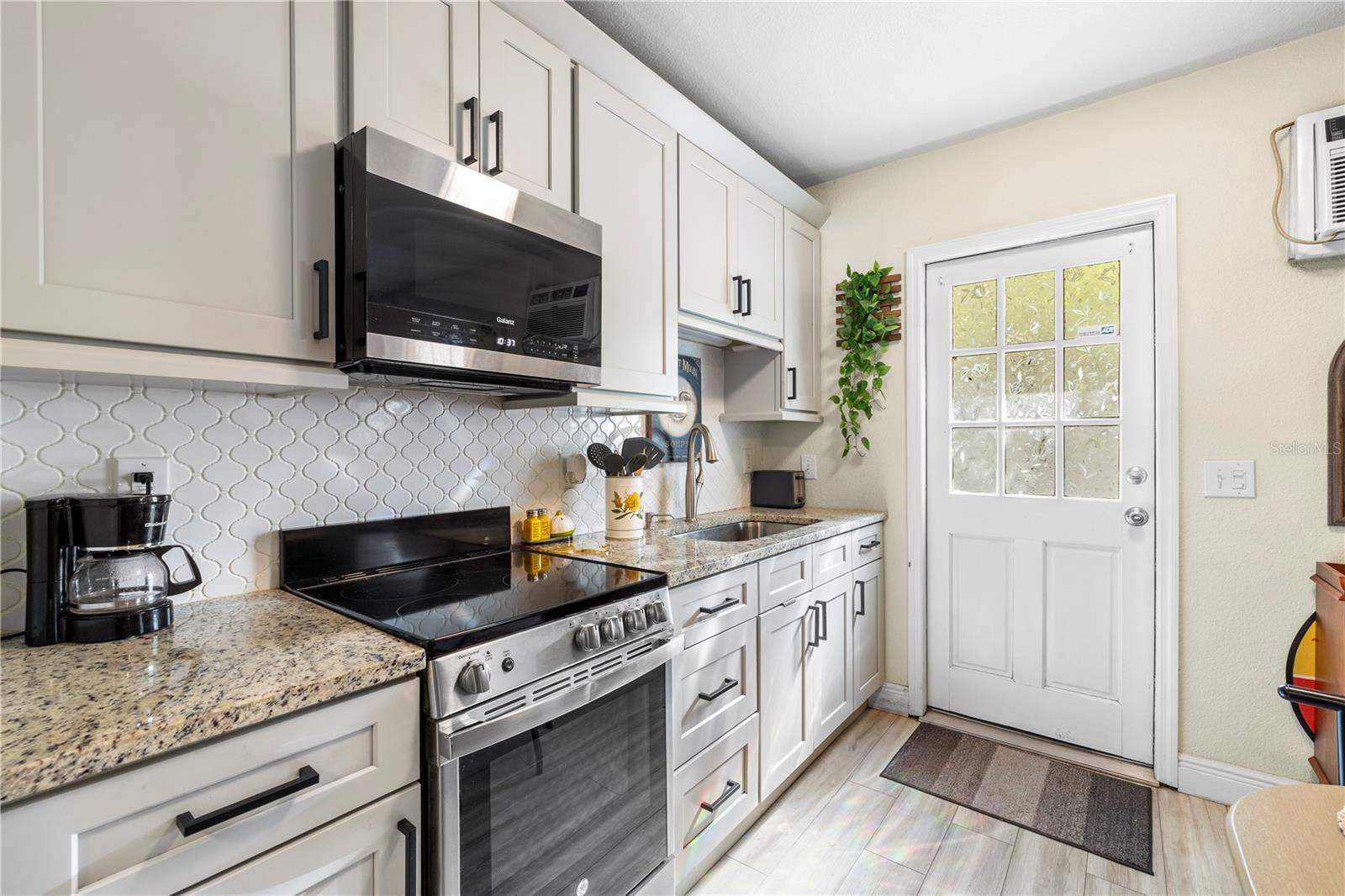 TOWNN COUNTRY PARK SC 9 UN 11 - Residential