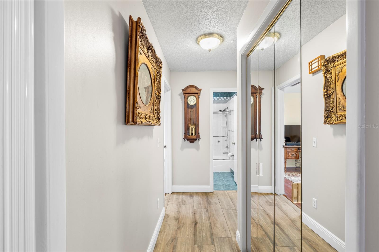 TOWNN COUNTRY PARK SC 9 UN 11 - Residential