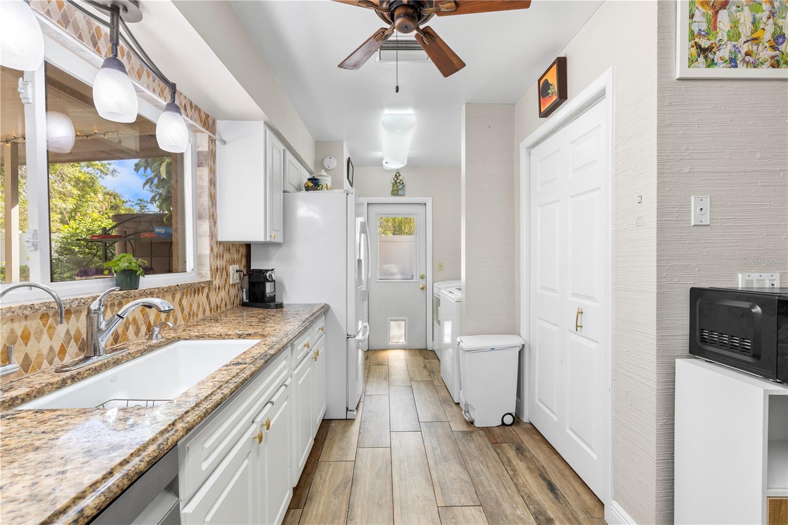 TOWNN COUNTRY PARK SC 9 UN 11 - Residential