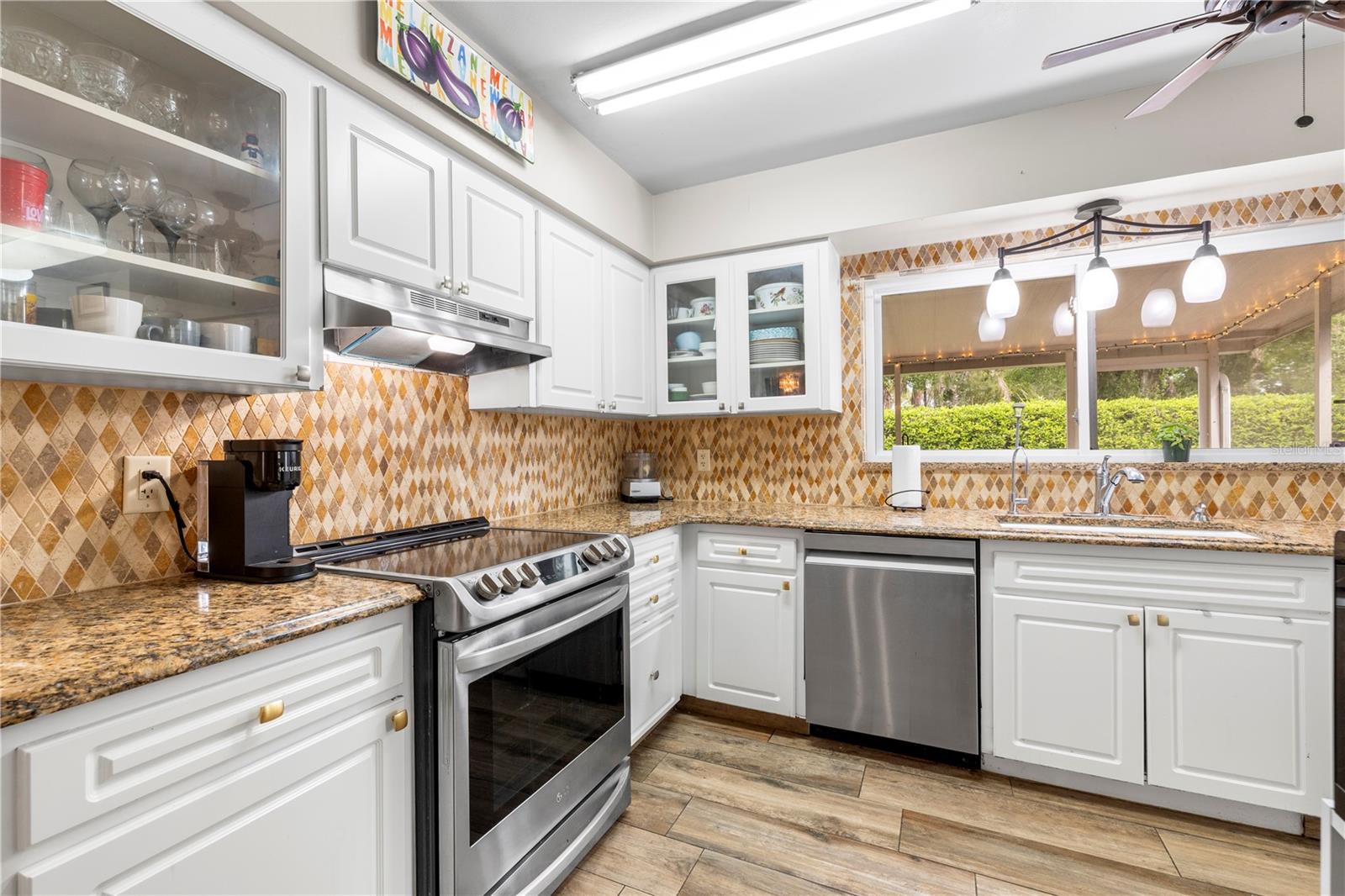 TOWNN COUNTRY PARK SC 9 UN 11 - Residential