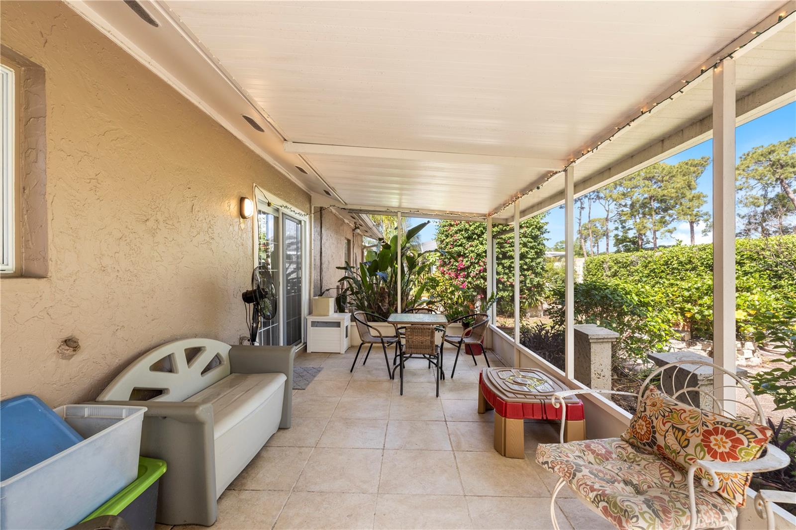 TOWNN COUNTRY PARK SC 9 UN 11 - Residential